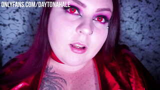 ���െക്സി BBW Devil Makes a deal you can pass up on.