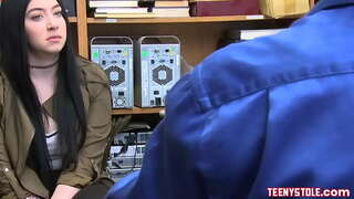 ���ींग का बना हुआ सुंदर चेहरा किशोर पॉर्न स्टार कहा जाता है Amillia गोमेद सज़ा हो रही द्वारा गड़बड़ बड़ा डिक के साथ