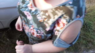 ���ൊതു fuck റഷ്യൻ BBW she sucks cock and get fucked outdoor