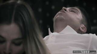 Fucking Mia Hermanastro Por Sia Propra Bona - PARTO 2