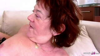 EXTREM ਉਮਰ ਲਾਲ ਸਿਰ ਪ੍ਰੋੜ੍ਹ ਫੜਨ MASTURBATE ਅਤੇ ਕਰਣਗੇ ਸੈਕਸ ਨੌਜਵਾਨ ਮੁੰਡਾ