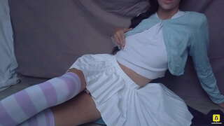 CUTE JAPANESE STUDENT ക്രീം സമനിരപ്പുണ്ടാക്കുക