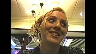 ���മേച്വർ persuaded to ഫ്ലാഷ് ന് ട്രെയിന്