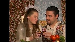 Russian Brunette ki te Poropititanga ano Nui