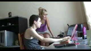 ���ਤੇ ਫਿਰ ਸਾਥੀ ਨੂੰ ਲੱਗਦਾ ਹੈ, ਉਸ knob