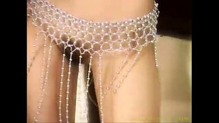 танцуючая сола дзяўчына добрая a4U - Линси Ліу