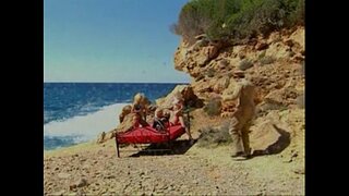 .com4752627ヘレン-デュバルが3通の女子サービス