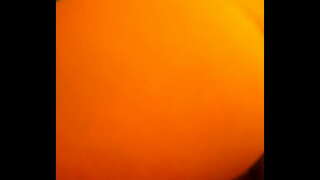 Fucking ໃນຂະນະທີ່ພໍ່ແມ່ຂອງນາງແມ່ນຢູ່ໃນຫ້ອງອື່ນ