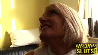 Seksikas küps lits Amy vajab töötlemata raskepärane suure kukk