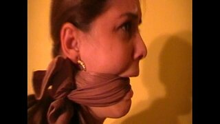 Små pupper i panty slangen