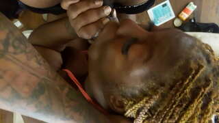 Deepthroat ledabolo hlavu z ebenu bbw