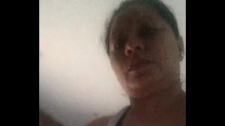 Камера алдында мастурбировать