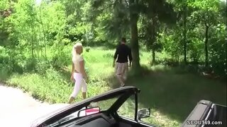 Á�けでは満たされた直接の森林と積