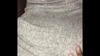 DDL вернулся к этому. Трахнул ее после церкви. Господи, прости меня.