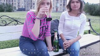 FirstBGG.com -ジェーン-フォックス&amp;amp;ベラドンナ-Threesome天然の女の子