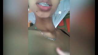 ���မှတ်တံဆိပ်အသစ်လာျရောင်ရမ်း