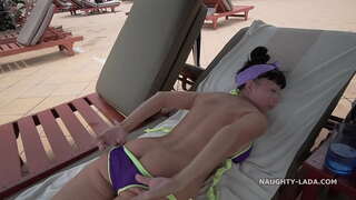 Môj transparentné bikiny