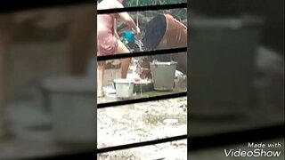 Vasi bhabi, ki prikazuje njeno pol golo telo 2