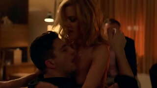 Hollywood bassed Webseries calenta i fumejant escena