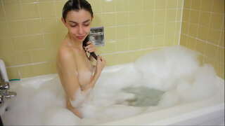 ���ಾವನೆ ವೀಕ್ಷಿಸಿದರು ನನ್ನ ಸ್ನಾನದತೊಟ್ಟಿಯು