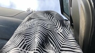 ���ाहेर गुप्त मुलींचा स्कर्ट चा आतले