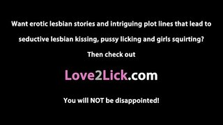 Latina ngabuktikeun shes a lesbian ku licking nya co pagawe pussy