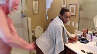 ���ನೆಲ್ ಸ್ಕೈ ಬಾಯಲ್ಲಿ ಹಳದಿ ಶವರ್ ನ ಕೆಳಗೆ ತುಲ್ಲು ಗುದ ಸಂಭೋಗ ಕಟ್ಟಿಹಾಕಿ ಮಾಡುವುದು ಮುಂದಾಳು ಗುದ ಸಂಭೋಗ ಆಟಿಕೆ