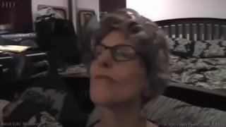 Granny fuck മകന്